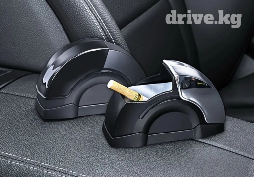 Автомобильная пепельница с крышкой