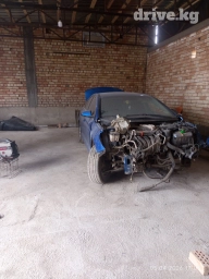 Жалал-Абад шаары Ынтымак айылы унаа түздөп бампери жамап краскалайбыз кылган иш четкко