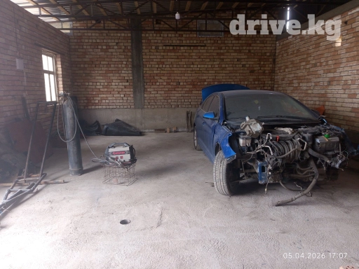 Жалал-Абад шаары Ынтымак айылы унаа түздөп бампери жамап краскалайбыз кылган иш четкко