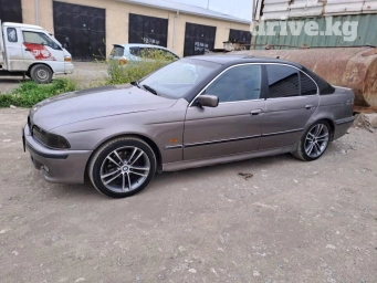 BMW e39 2об 1 ванос год 1996