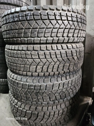 Шины 235 / 65 / R 17, Зима, Б/у, Комплект, Легковые, Китай, Maxxis
