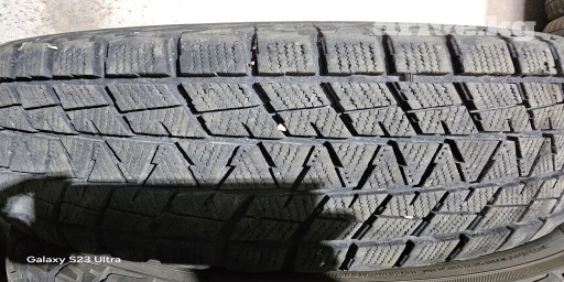 Шины 275 / 60 / R 18, Зима, Б/у, Пара, Легковые, Япония, Bridgestone
