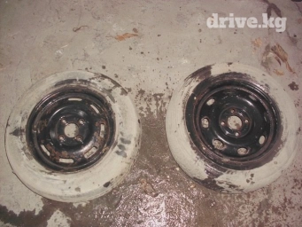 Диски на гольф Шины размер 175/70/13,на двух резина (диски