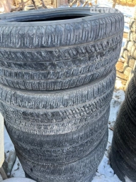 Резина хороший 225/55 R17
