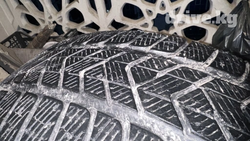 Шины 255 / 55 / R 20, Всесезонная, Б/у, Комплект, Внедорожные (АТ/МТ), Италия, Pirelli