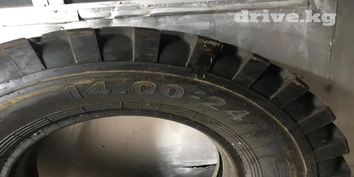 Продаю новую резину на спецтехнику, грейдер. 14.00-24. 35 тыс. за 1