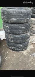Продаю шина размер 20 от Лексус 5.70 
Размер 285.50.20