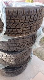 Шины 265 / 60 / R 18, Зима, Б/у, Комплект, Внедорожные (АТ/МТ)