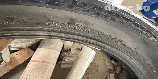 Шины 215 / 55 / R 17, Зима, Б/у, Легковые, Япония, Bridgestone