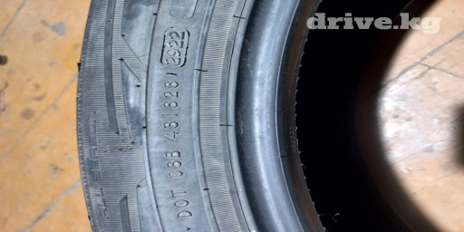 Шины R 18, Всесезонная, Б/у, Пара, Nokian