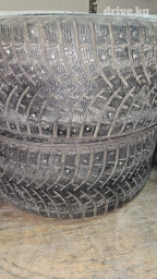 Шины 255 / 40 / R 19, Зимняя шипованная, Б/у, Пара, Легковые, Michelin