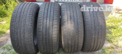 Шины 215 / 55 / R 17, Лето, Б/у, Комплект, Легковые, Корея, Kumho