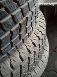 Продаю резину 275/65 R17. 2шт.разнопарки в отличном состоянии 4000