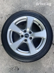 Продаю шины вместе с дисками 245/45Z/R17 на BMW. шины почти новые