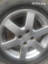 -Продаю Диски Honda оригинал в сборе Размер 185-65-15 бу.16000 сом