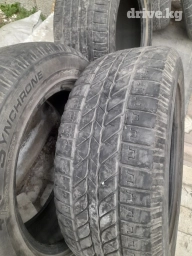 Покрышка 255.55.18 цена 5000сом за комплект один боковой порез