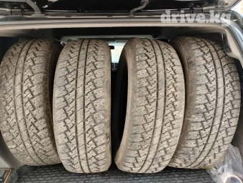 Шины 275 / 65 / R 18, Всесезонная, Б/у, Комплект, Внедорожные (АТ/МТ), Китай, Maxtrek