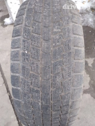 Продаю резину комплект 265/65/17 Корея резина в отличном состоянии