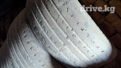 Продаю летние резины
195/55/15