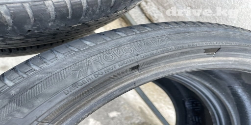 Шины 215 / 45 / R 17, Лето, Б/у, Комплект, Yokohama