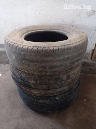 Шины для спринтера, Б/у. для запаски подайдет размер 15. ( шишки