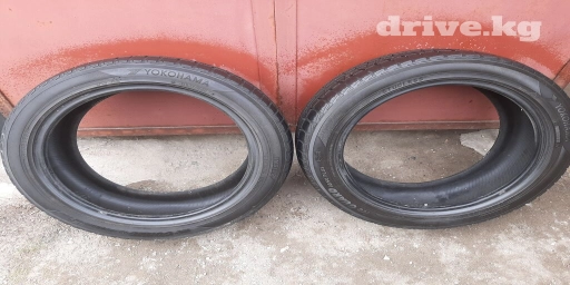 Шины 215 / 50 / R 17, Зима, Б/у, Пара, Легковые, Япония, Yokohama