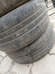 Летняя резина 255/50/19 пара 235/55/19
без шишек
