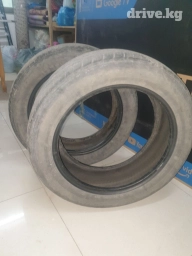 Продаю летние шины пара 215/55/17 остаток протектора 35 40 % на пару