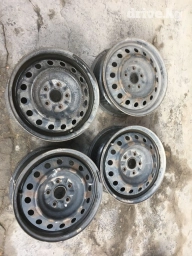 На Тойоту Эстима R16