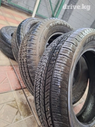 Продаю шины комплект 225.60.R17
Очень в хорошем состоянии!