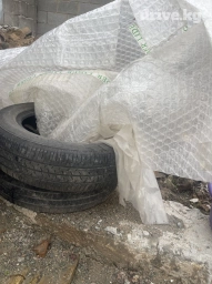 Продаю пару шин в хорошем состоянии летние размер 175/65 R15