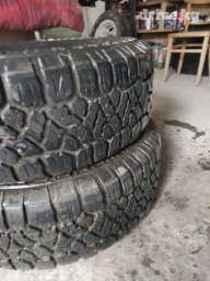 Продам шины грязевые кенда 265 70 16 почти новые пара