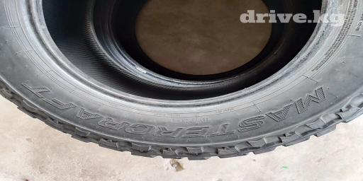 Шины 285 / 65 / R 18, Всесезонная, Б/у, Комплект, Внедорожные (АТ/МТ), США