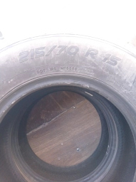 Шины размер 215/70/R15пара состояние среднее прашу 5000сом.адрес