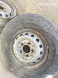 Продаются шины с железной диской 225/70 R15, Дөңгөлөк дискасы менен
