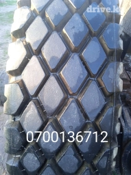 Шины R 20, Всесезонная, Б/у, Грузовики/Автобусы