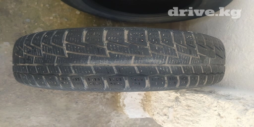 Покрышки б/у 1000 сом за одну штуку 1за одну штуку . размер 185, 70