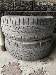 Шины Pirelli 235/65/17 пара 2шт в хорошем состоянии без шишек!