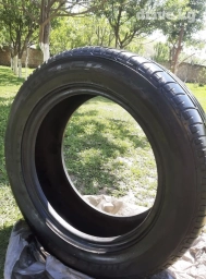 Срочно Продаю летний комплект шин размер 235-55-R17