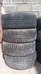 Продам 2 комплекта шин. Размер 245/55/19. Лето 6000 сом за комплект