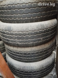 Комплект резины б/у 265/65R17. 112T
