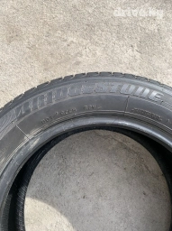 Продаю шину комплект летный
размер 195/60/15
звонит