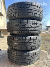 Продаю комплект зимней резины, новая ездил всего 2 недели. Гололед
