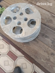 Колпаки R 13, Б/у, Комплект