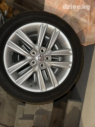 Продаю диски с шинами R17