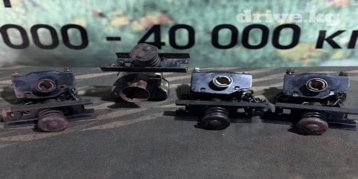 Продаю лебедки для запасного колеса Lexus LX 570 в наличии 3шт Лебедка