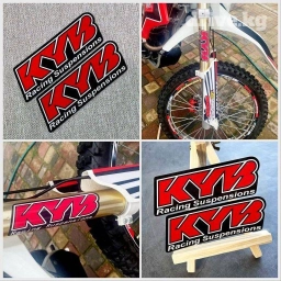 Светоотражающие наклейки для авто и мотоцикла KYB - цена за пару