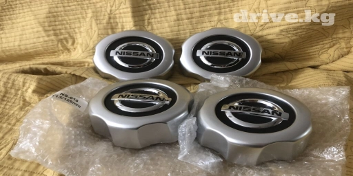 Продам центральные колпаки (4 шт) на Nissan Pathfinder На удели