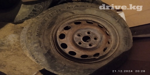 Шарандын запчасы сатылат эшик пагаш матор каровка шини сатылат 205