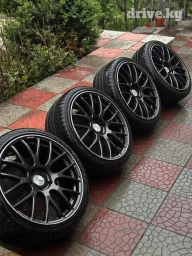 Колеса в сборе R 19, Лето, Б/у, Комплект, Литые, отверстий - 5